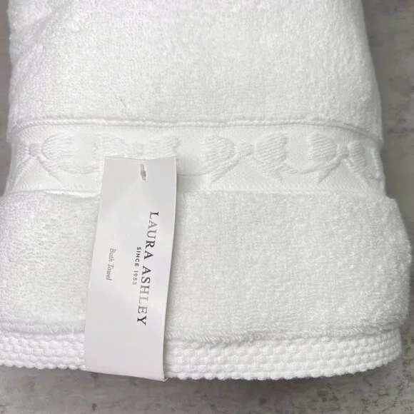 Laura Ashley 6Pc White Bows Bath Towels Set - Picture 3 of 7